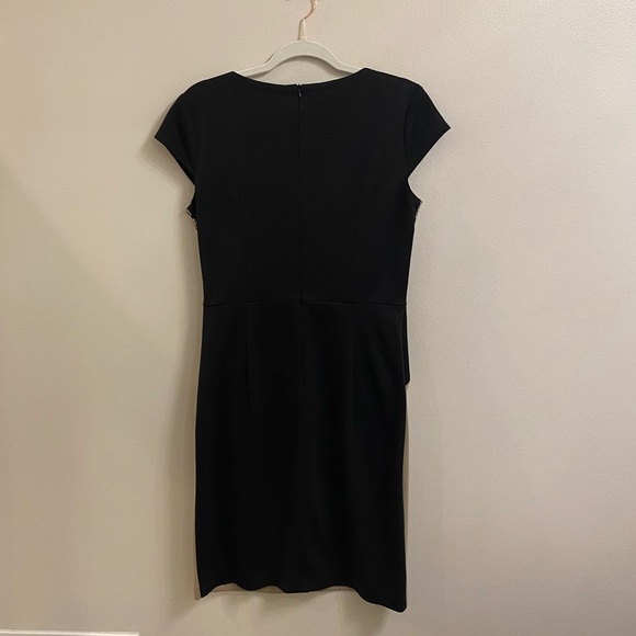 London times dress - Picture 2 of 5